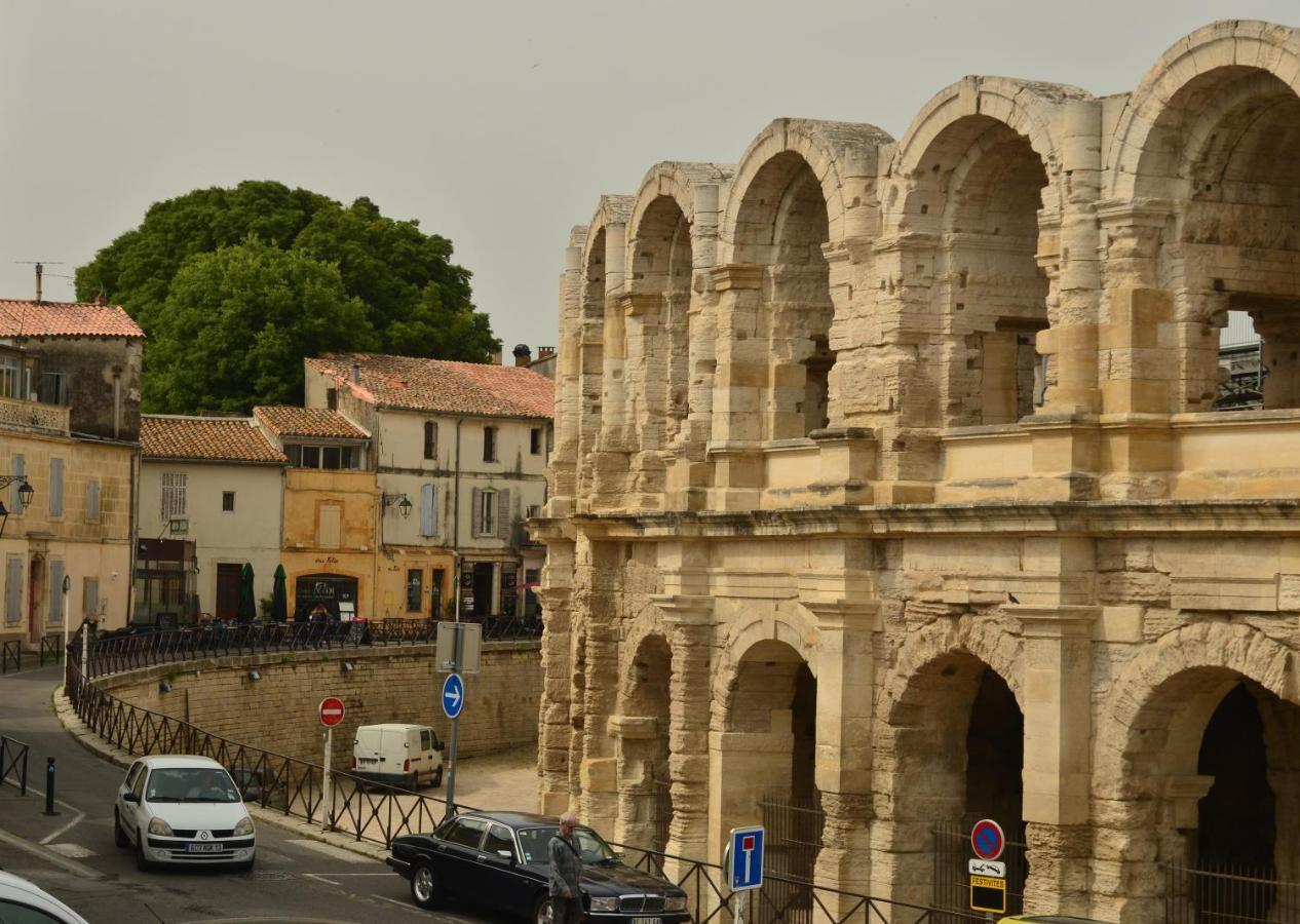 La Pitchoun Des Arenes Villa Arles Buitenkant foto